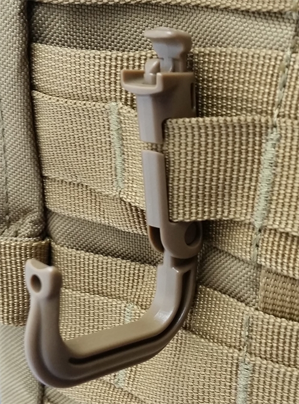 Molle Buckle Clip by COMMANDO - Picture 2 of 2